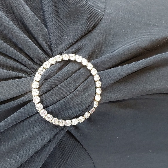 Evan Picone- Formal Black Deep V Ruching Slimming Cocktail Dress W Bling Sz.10 - Picture 4 of 10